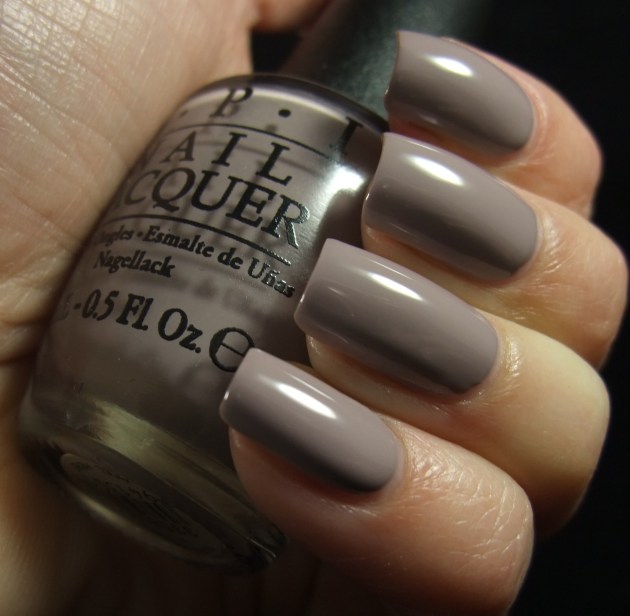 OPI - Taupe-Less Beach 05