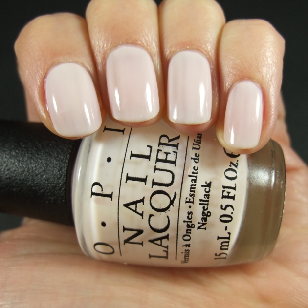 OPI - Act Your Beige! 04